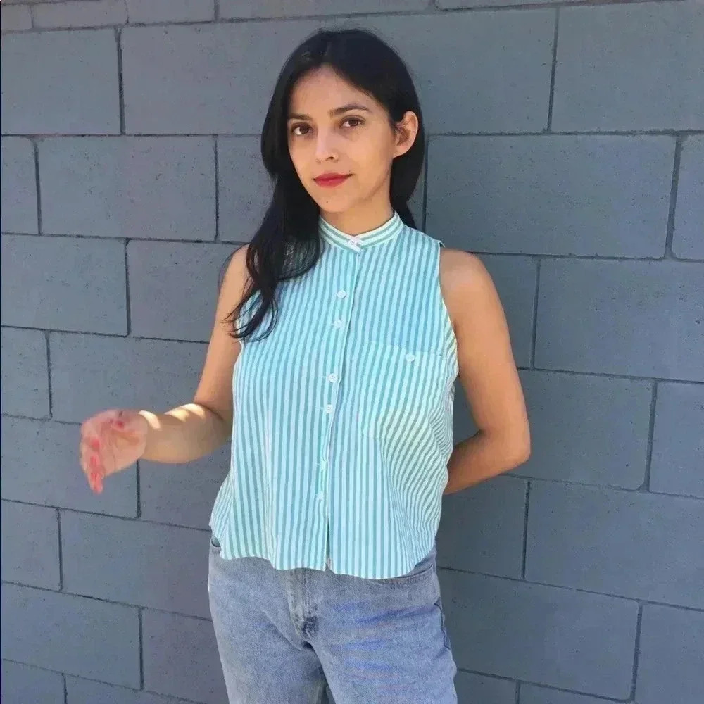 Green and white striped cotton 80's shirt.